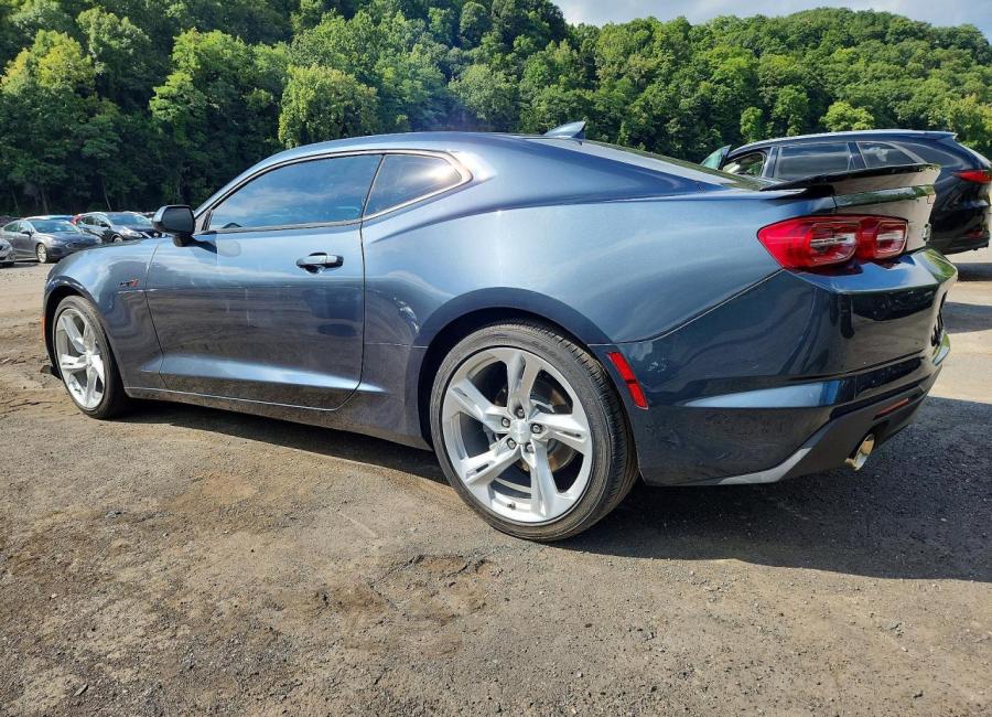 Salvage 2022 Chevrolet Camaro  in Gray