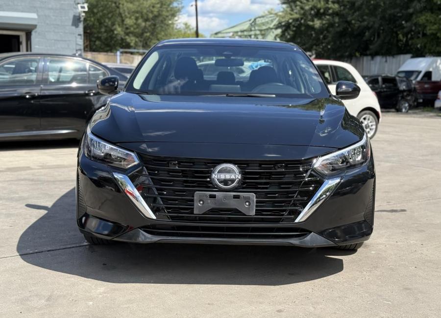 Salvage 2025 Nissan Sentra Sv in Black