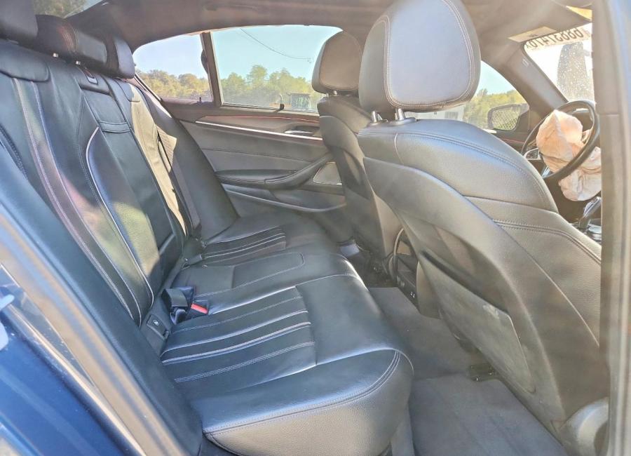 Salvage 2023 Bmw M550xi  in Blue