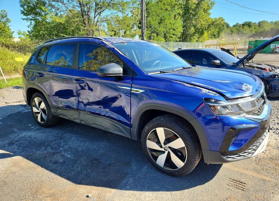 Salvage 2024 Volkswagen Taos S in Blue