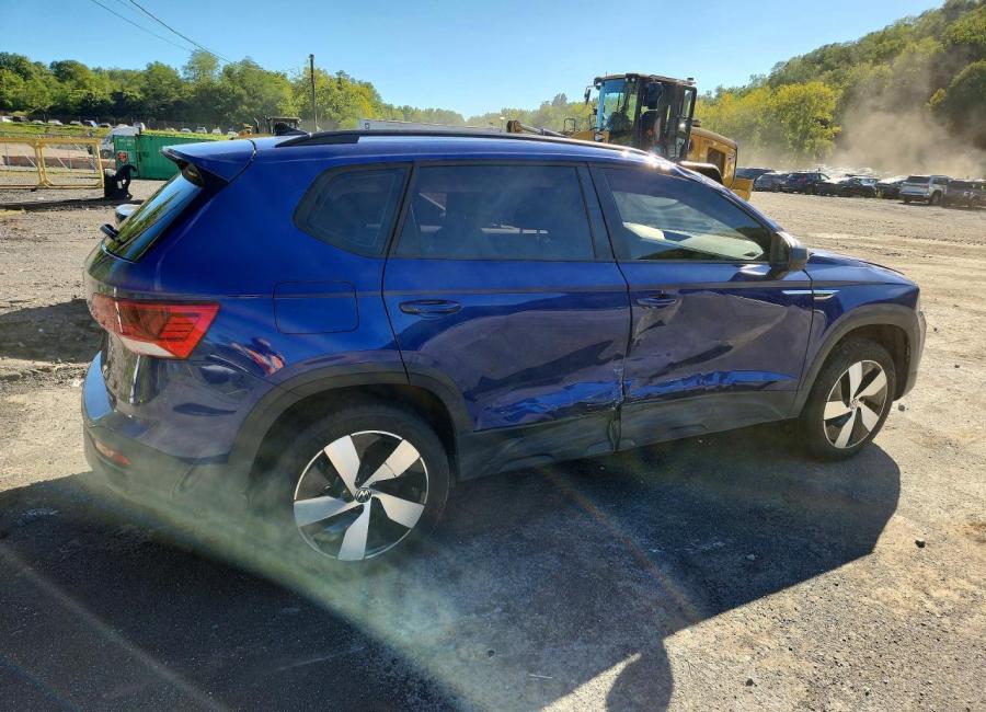 Salvage 2024 Volkswagen Taos S in Blue