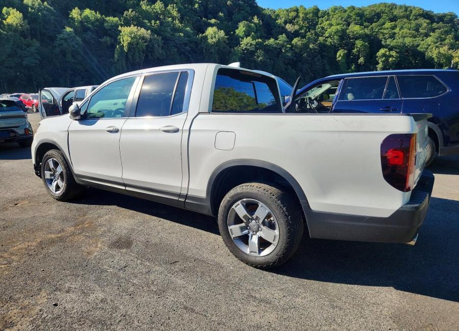 Salvage 2026 Honda Ridgeline  in White