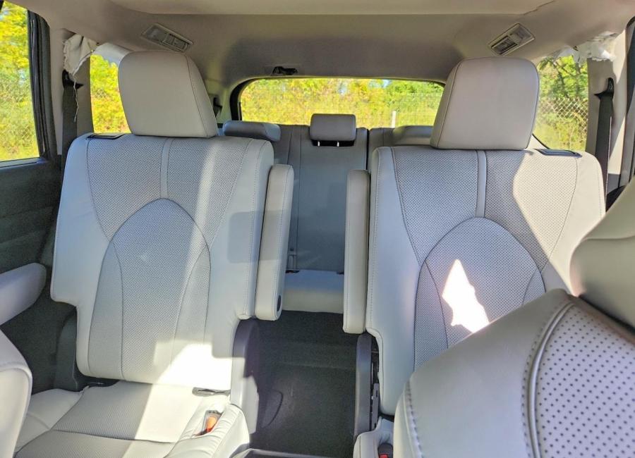 Salvage 2025 Toyota Grand Highlander Hybrid Limited in Blue