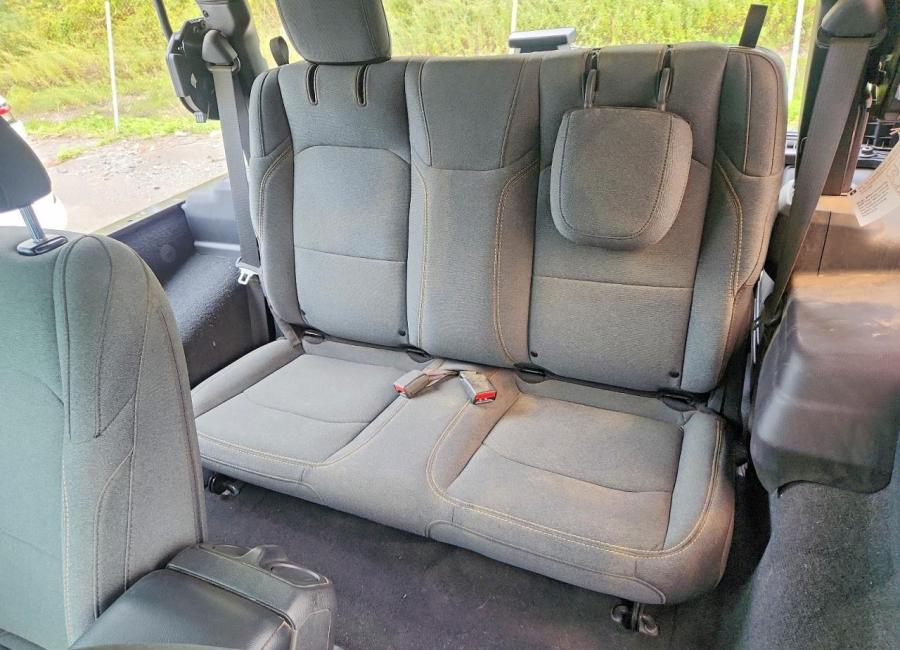 Salvage 2024 Jeep Wrangler  in Gray