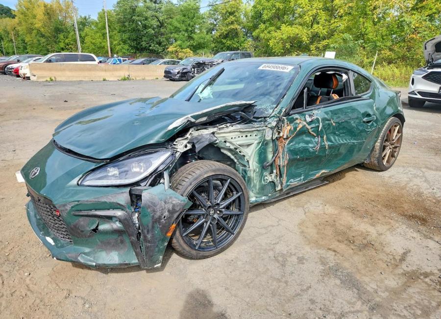Salvage 2025 Toyota Gr 86 Hakone in Green