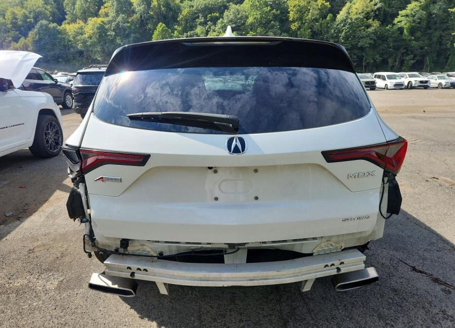Salvage 2023 Acura Mdx A-spec in White