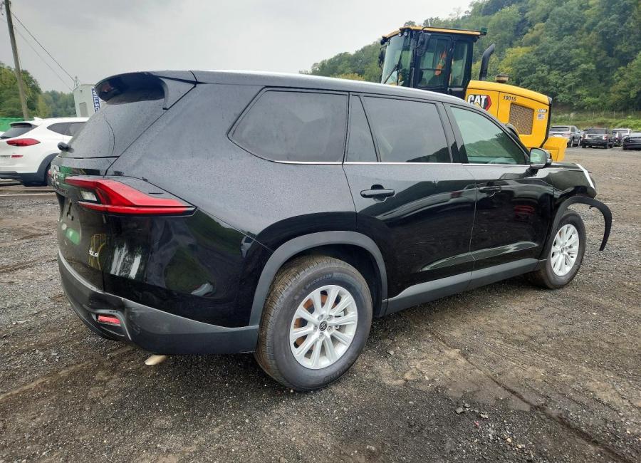 Salvage 2025 Toyota Grand Highlander Xle in Black