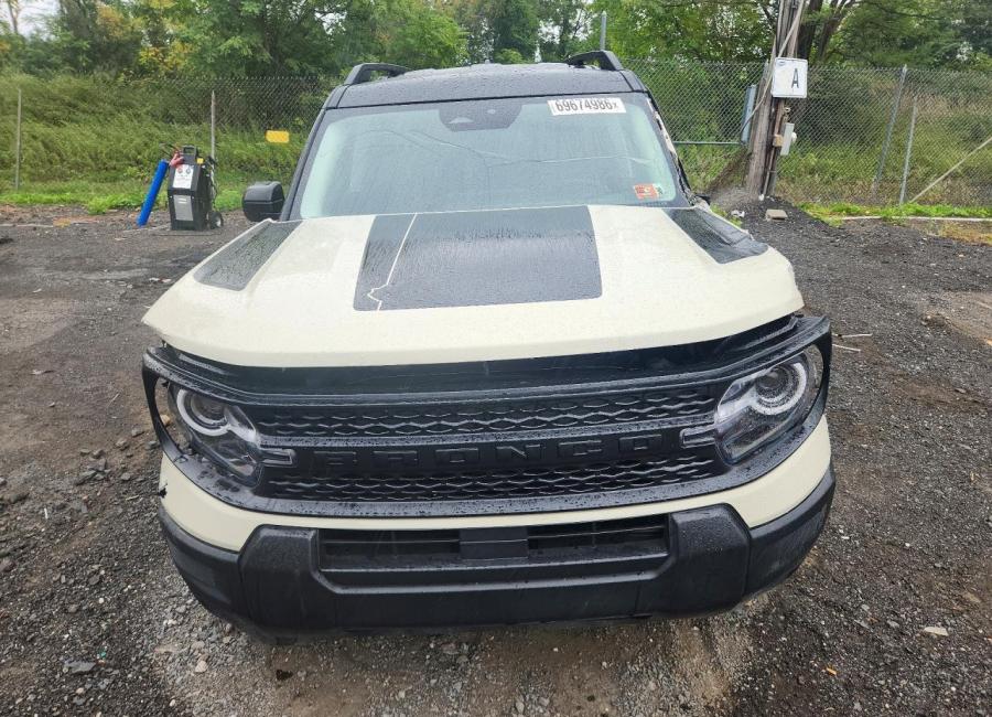 Salvage 2025 Ford Bronco Sport Big Bend in Brown
