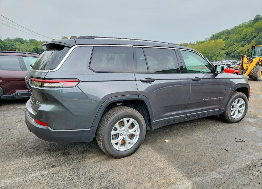 Salvage 2023 Jeep Grand Cherokee Limited in Gray