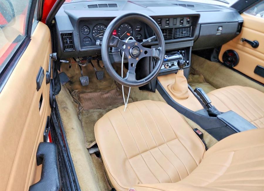 Salvage 1980 Triumph Tr7 Roadster in Red