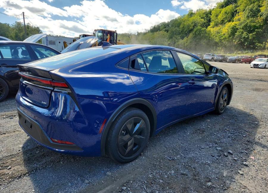 Salvage 2026 Toyota Prius Le in Blue