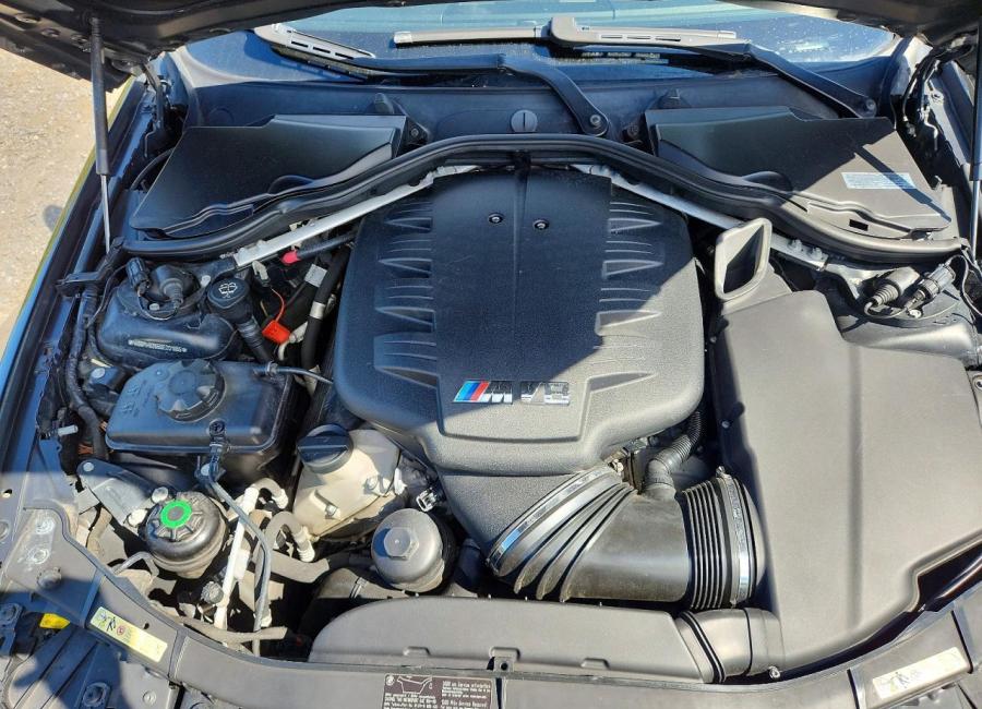 Salvage 2009 Bmw M3  in Black
