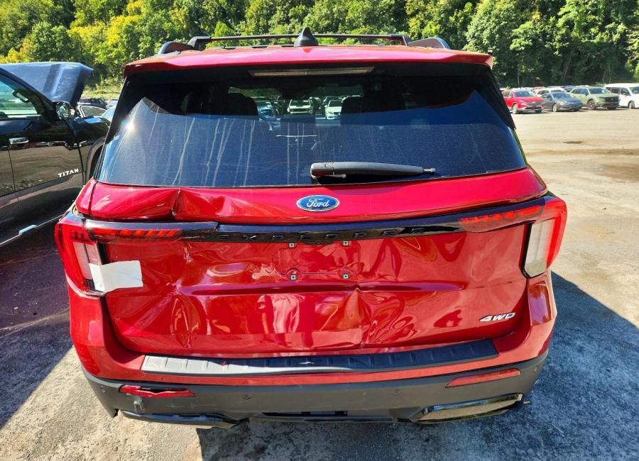 Salvage 2025 Ford Explorer St-line in Burgundy