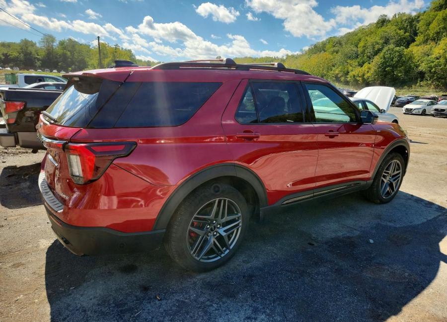 Salvage 2025 Ford Explorer St-line in Burgundy