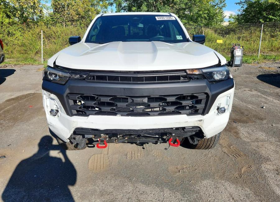 Salvage 2024 Chevrolet Colorado Z71 in White