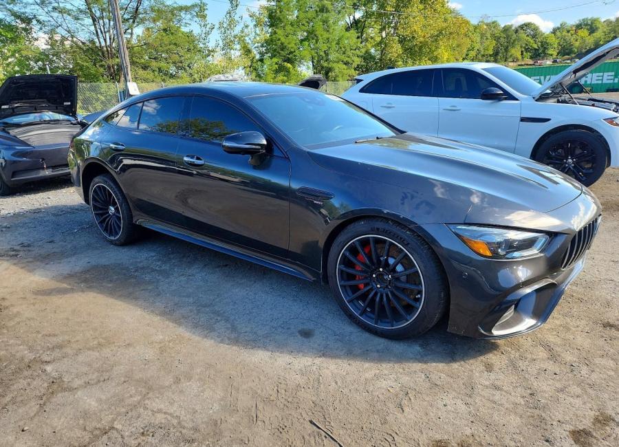 Salvage 2019 Mercedes Benz Amg Gt 63  in Gray