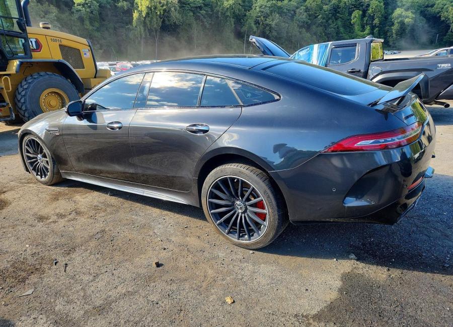 Salvage 2019 Mercedes Benz Amg Gt 63  in Gray