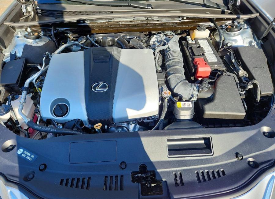 Salvage 2025 Lexus Es 350  in Silver