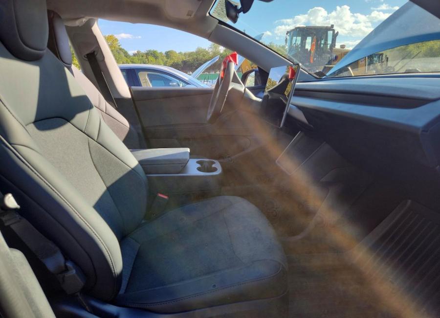 Salvage 2026 Tesla Model Y  in Gray
