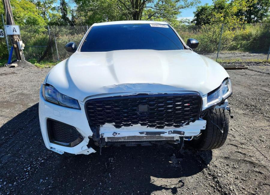 Salvage 2025 Jaguar F-pace R-dynamic S in White