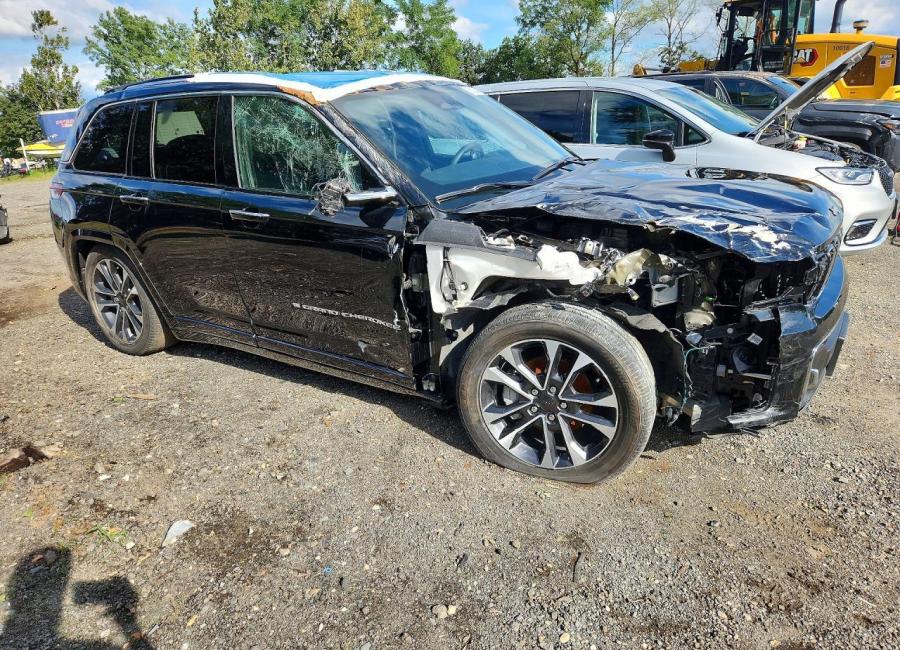 Salvage 2023 Jeep Grand Cherokee Overland in Black