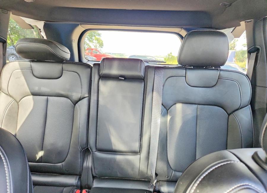 Salvage 2023 Jeep Grand Cherokee Overland in Black