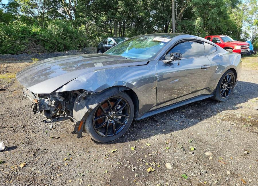 Salvage 2024 Ford Mustang  in Gray