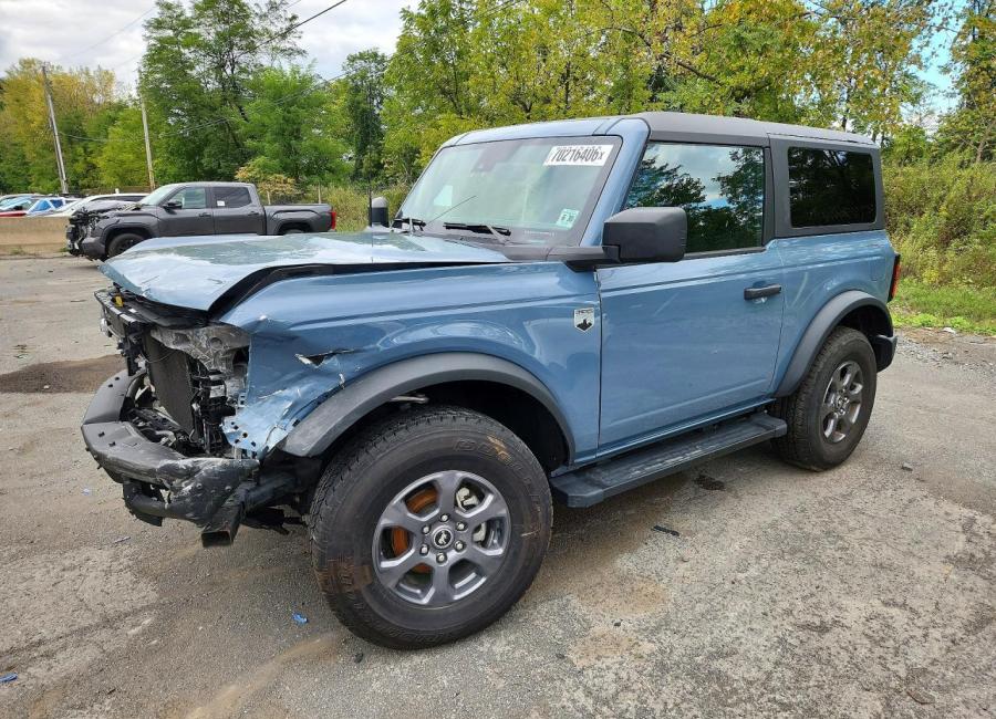 Salvage 2024 Ford Bronco  in Blue