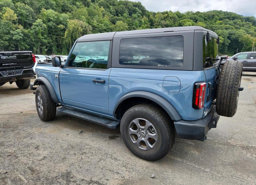 Salvage 2024 Ford Bronco  in Blue