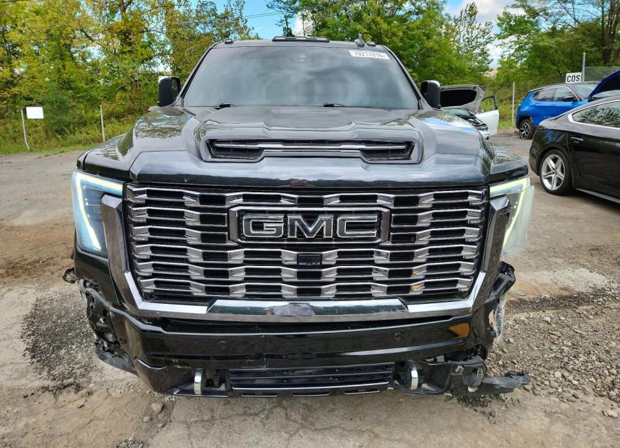 Salvage 2024 Gmc Sierra Denali Ultimate in Black
