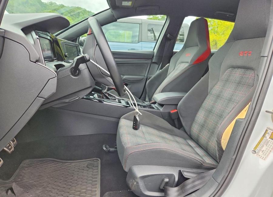 Salvage 2024 Volkswagen Gti S in White