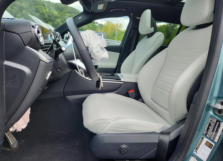 Salvage 2026 Mercedes Benz Glc 300 4matic in Green