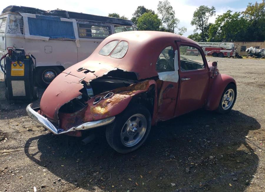 Salvage 1969 Volkswagen Beetle  in Red