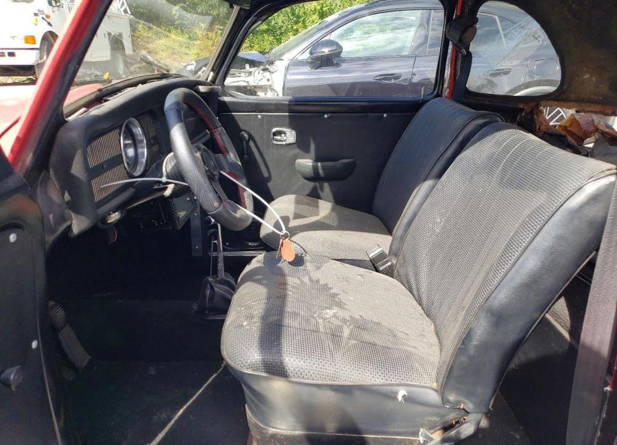 Salvage 1969 Volkswagen Beetle  in Red