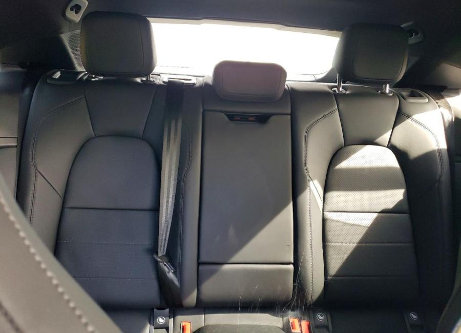 Salvage 2025 Porsche Macan 4s in Black