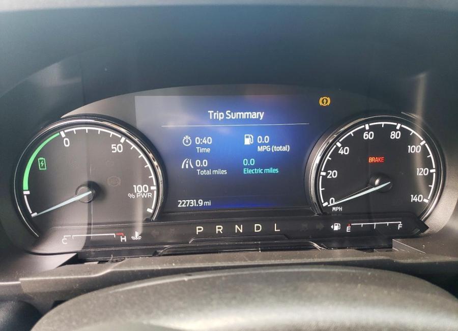 Salvage 2023 Ford Maverick Xl in Gray