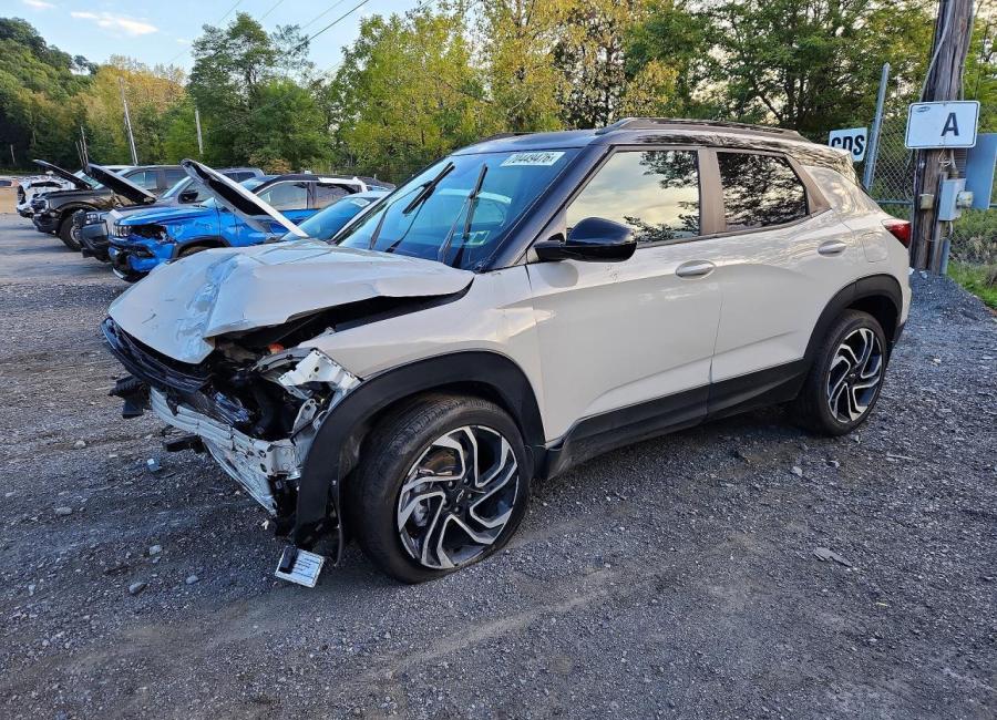 Salvage 2026 Chevrolet Trailblazer Rs in Beige