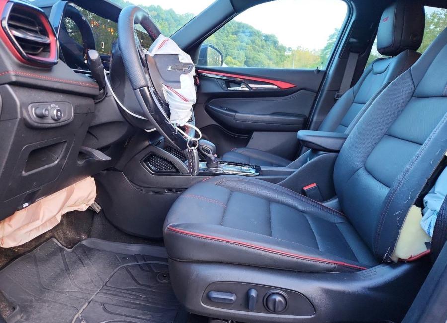 Salvage 2026 Chevrolet Trailblazer Rs in Beige