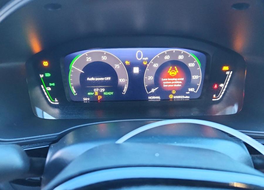 Salvage 2025 Honda Civic Sport Touring in White