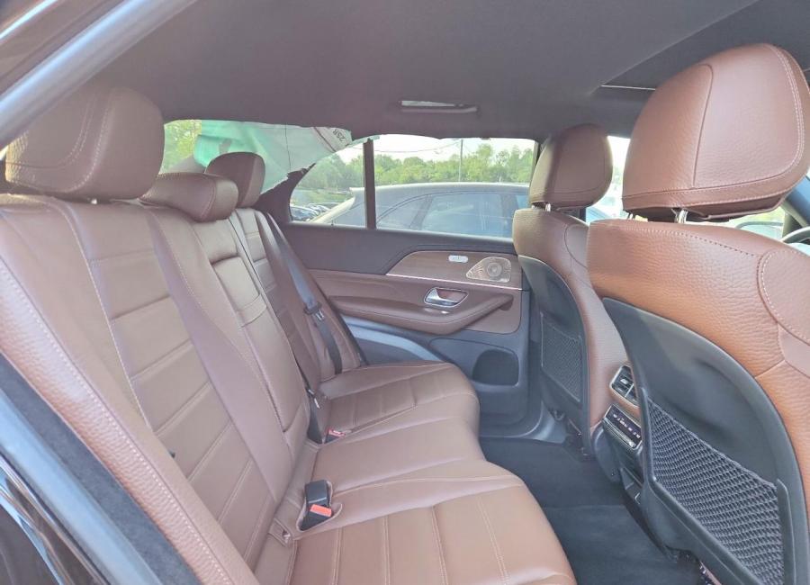 Salvage 2025 Mercedes Benz Gle 450 4matic in Black