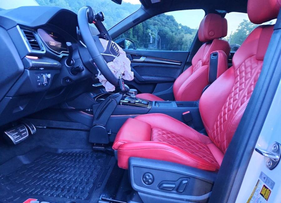 Salvage 2024 Audi Sq5 Prestige in White