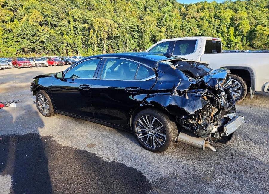 Salvage 2023 Lexus Es 300h  in Black