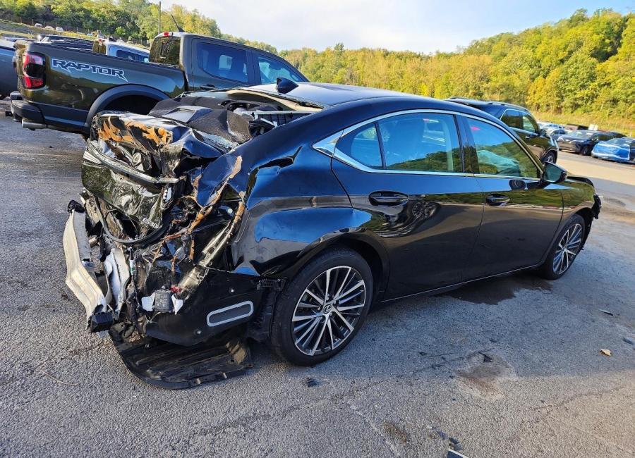 Salvage 2023 Lexus Es 300h  in Black