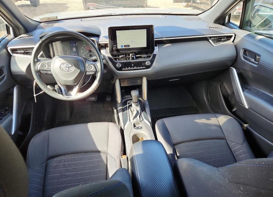 Salvage 2024 Toyota Corolla Cross Hybrid Se in Silver