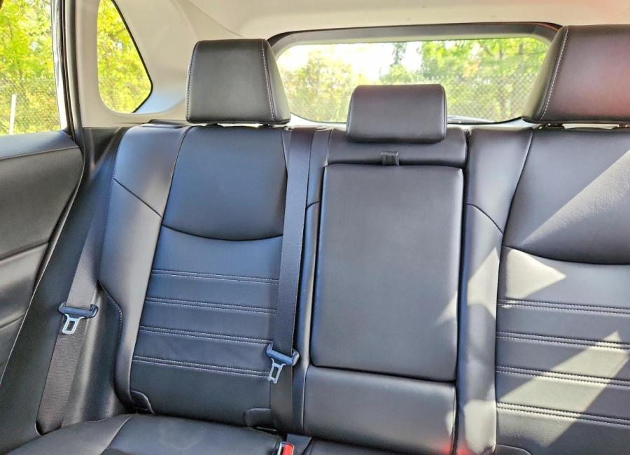 Salvage 2024 Toyota Rav4 Xle Premium in Black