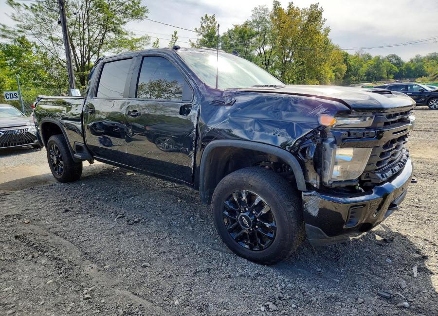 Salvage 2025 Chevrolet Silverado  in Black