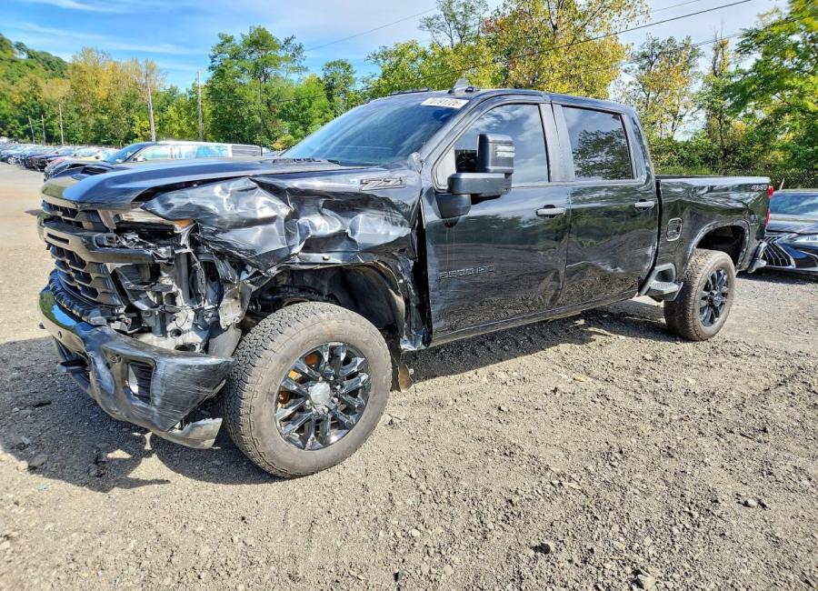 Salvage 2025 Chevrolet Silverado  in Black