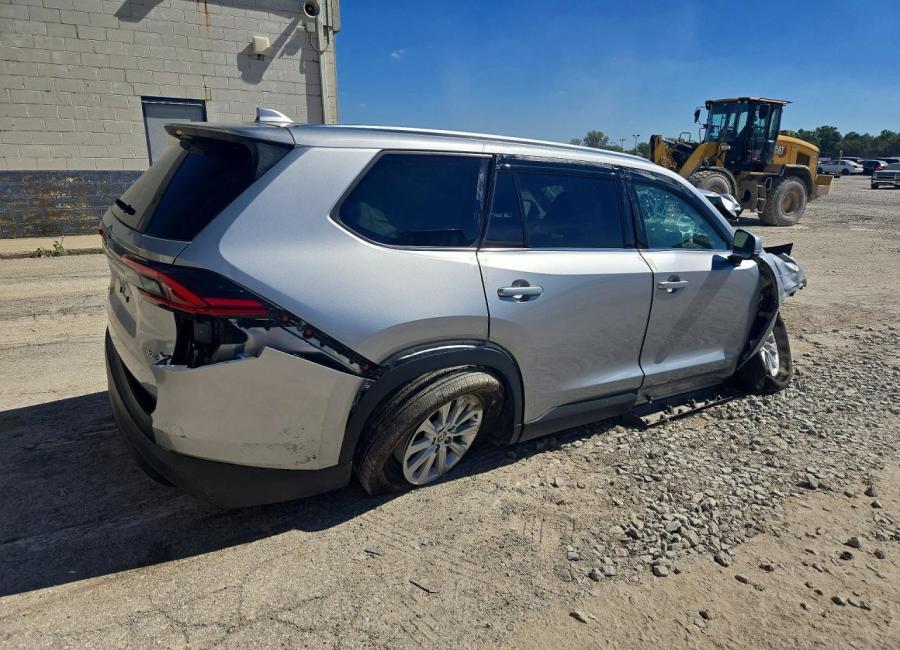 Salvage 2025 Toyota Grand Highlander  in Silver