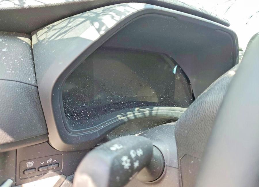 Salvage 2025 Toyota Grand Highlander  in Silver