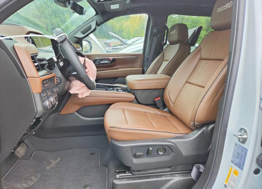 Salvage 2026 Chevrolet Suburban High Country in White